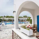 Olympia 3* Karterados (Santorini)