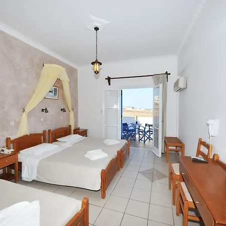 Olympia Hotel 3*