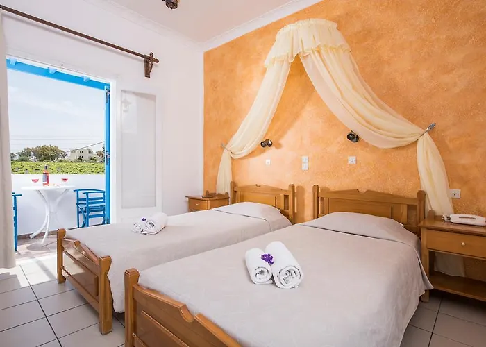 Olympia Hotel Karterados (Santorini)